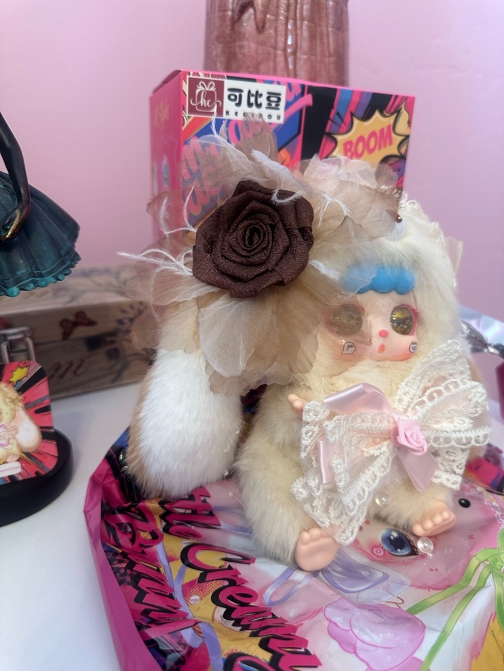 Kebidou Little Creamy Bunny Confirmed Warm Fleece Blossom Cluster - Picture 5 of 12